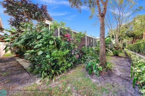 7648 New Holland Way, Boynton Beach FL 33437-6342 exterior