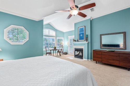 3006 Barton Pt Dr, Austin TX 78733-6322 exterior