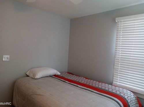 848 Bryant St, Wyoming MI exterior