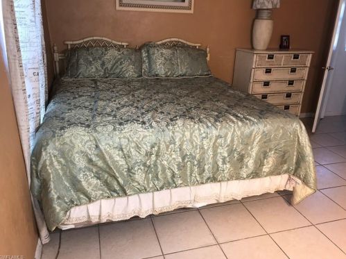 5449 Hunter Blvd, Naples FL 34116-5565 exterior