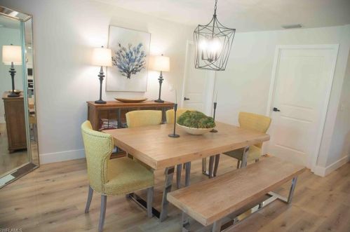 5975 Grn Blvd, Naples FL 34116-4827 exterior