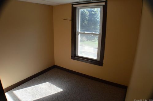 443 Main St, Killingly CT 06239-2102 exterior