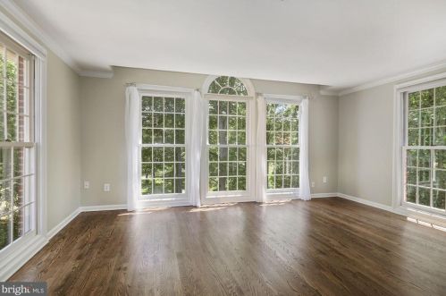 10028 Avenel Farm Dr, Rockville MD  20854-5412 exterior