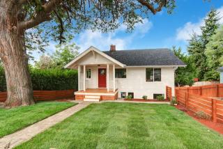 6349 51 Ave, Seattle WA  98168-4407 exterior