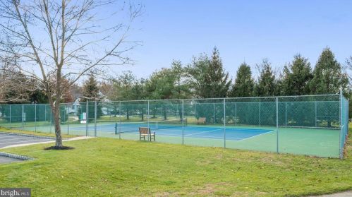 36 Bear Meade Dr, Trenton NJ 08691-3360 exterior