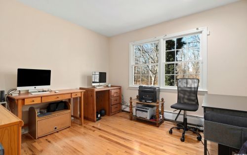 103 Buttonwood Dr, Huntington Station NY 11746-4803 exterior