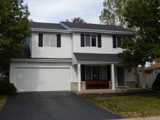 2996 Diane Dr, Aurora, IL 60504-7523