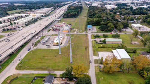 5835 Albert Dr, Humble TX 77396-2002 exterior