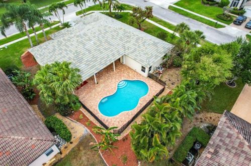 11199 Winding Pearl Way, West Palm Beach FL  33414-8838 exterior