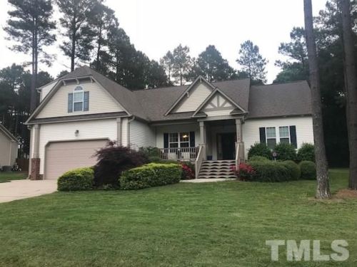 1009 Contender Dr, Clayton NC  27520-4199 exterior