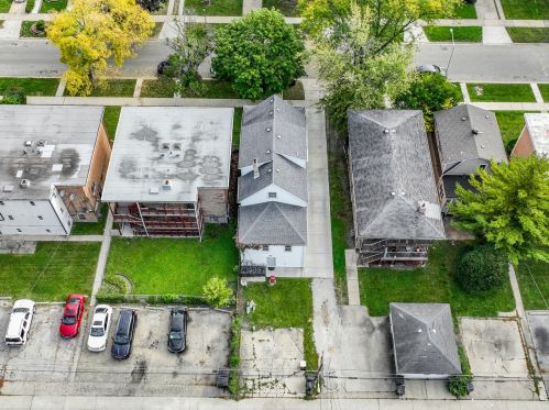 1936 13 Ave, Broadview IL 60155-3176 exterior