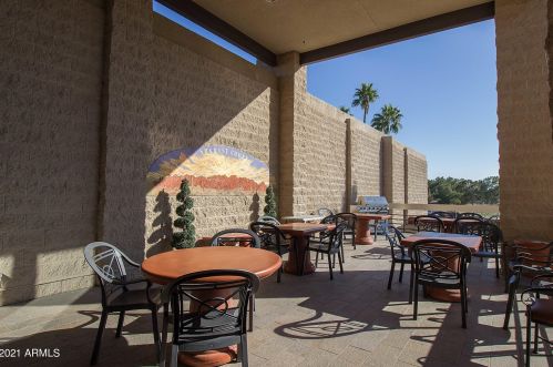 1560 Buena Vis Dr, Chandler AZ 85249-4608 exterior