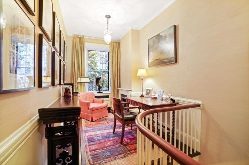 28 Chestnut St, Boston MA exterior