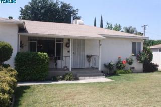 541 Beatrice Dr, Tulare, CA 93274-2826