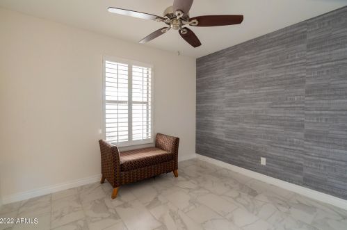 12814 40 Pl, Phoenix AZ 85050-8972 exterior