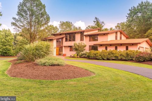 2174 Detweiler Rd, Pottstown, PA 19464-1525