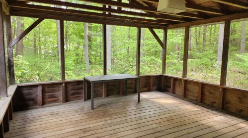 42 Hoit Rd, Concord NH  03301-1803 exterior