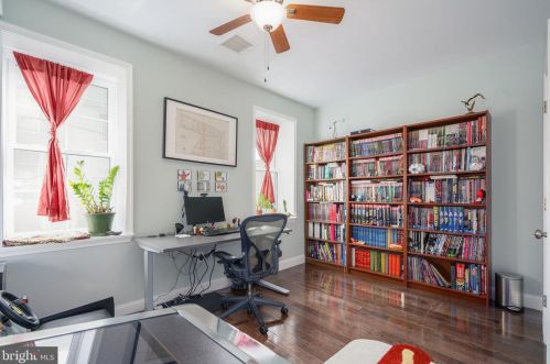 633 Federal St, Philadelphia PA 19147-5113 exterior