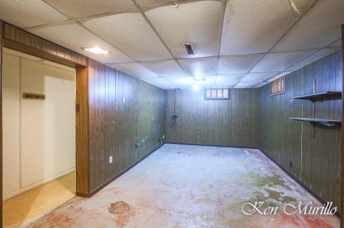 2867 Sharon Ave, Wyoming MI 49519-2519 exterior