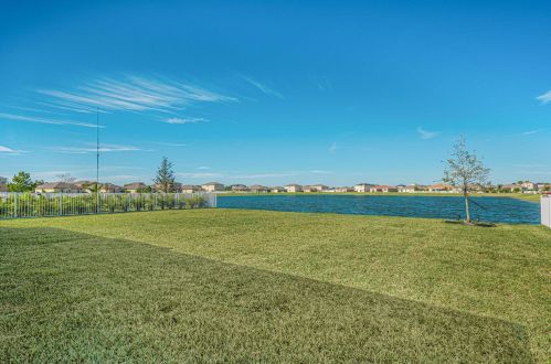901 Bent Creek Dr, Fort Pierce FL  34947-1331 exterior