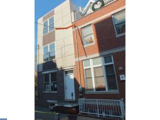 117 Laurel St, Philadelphia PA  19123-2325 exterior