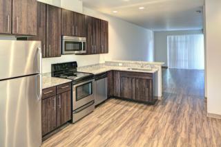 2530 University Ave, Madison WI  53705-3813 exterior