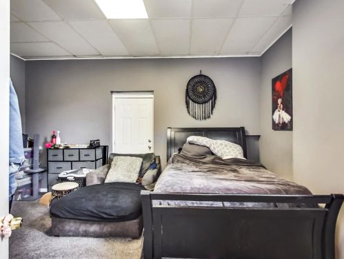 3600 Winchester Ave, Chicago IL 60609-1234 exterior