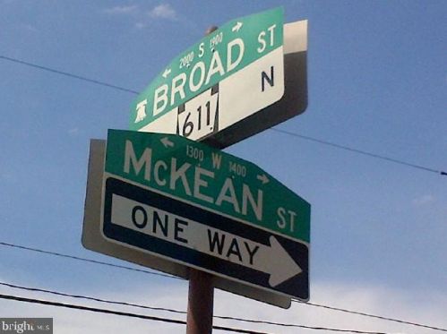 1410 Mckean St, Philadelphia PA  19145-2308 exterior