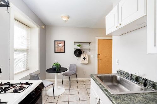 4984 Odell St, Saint Louis MO 63139-1415 exterior