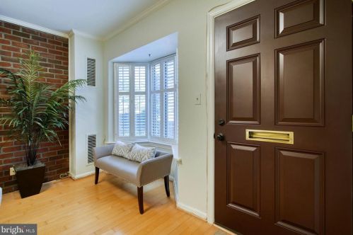 3246 Grace St, Washington DC 20007-3631 exterior