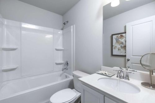 4922 Lower Elm St, Atlanta GA 30349-1688 exterior