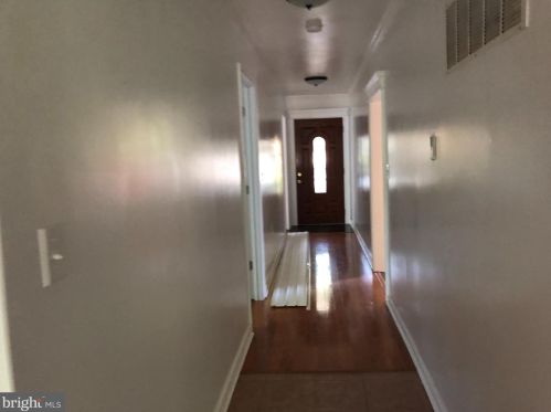 3342 Ely Pl, Washington, DC 20019-2344