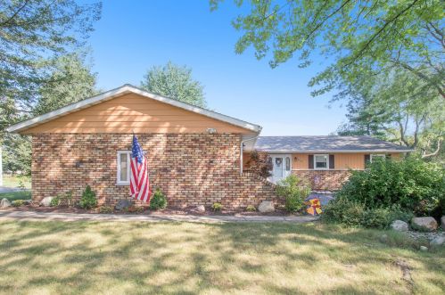 6185 Enola Ave, Kalamazoo MI 49048-8110 exterior