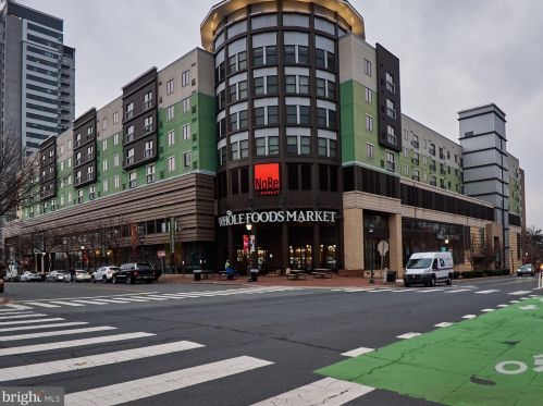 5802 Nicholson Ln, Rockville MD  20852-2965 exterior