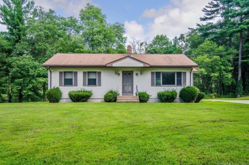 16 Attawaugan Xing Rd, Killingly CT 06241-1602 exterior