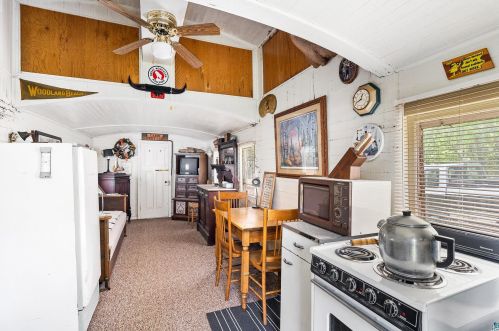 6579 Locust Rd, Duluth MN 55803-9252 exterior