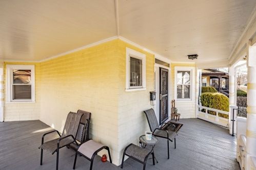 169 Westminster St, Springfield MA 01109-3923 exterior