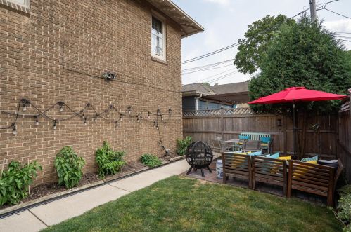 2723 Edgewood Ave, Milwaukee WI  53211-2913 exterior