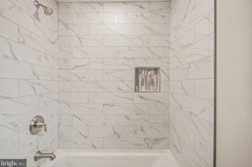 147 Garfield Ave, Blenheim NJ  08012-1119 exterior