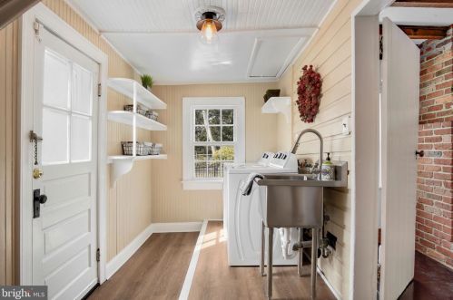 307 Great Falls Rd, Rockville MD exterior