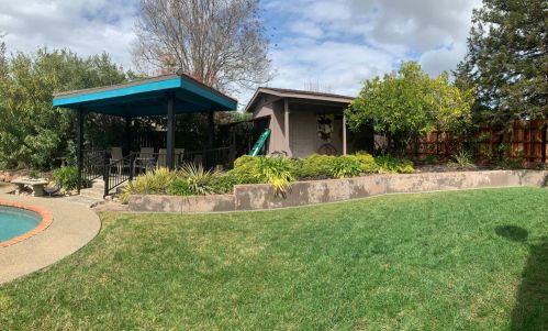 158 Cyn Rim Dr, Folsom CA 95630-2040 exterior