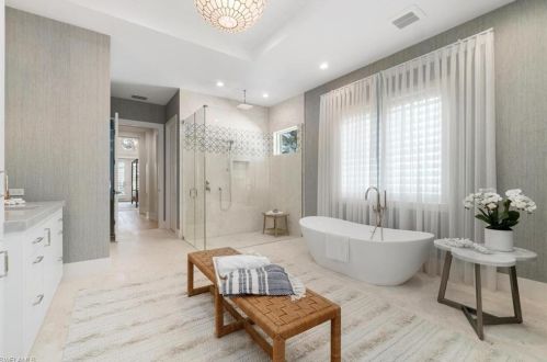 125 18 Ave, Naples FL 34120-0035 exterior