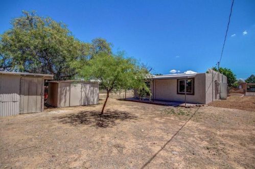 225 Fairground Dr, Tucson, AZ 85714-2817