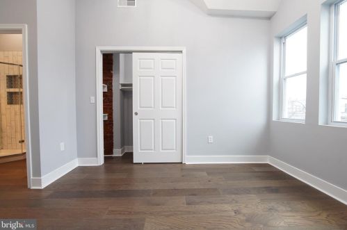 5817 Catharine St, Philadelphia PA 19143-2418 exterior