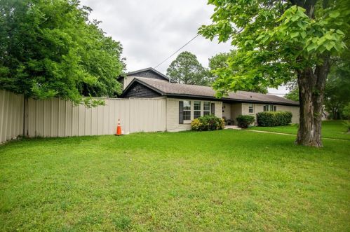 1627 Hendrix Dr, Irving, TX 75061-7921