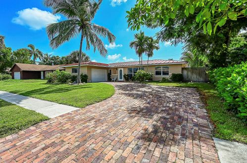 418 13th Dr, Boca Raton, FL 33486-3224