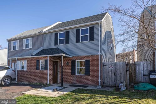 59 Pennington Ln, Quakertown, PA 18951-1021