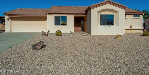 850 Belltower Dr, Green Valley AZ 85614-3268 exterior