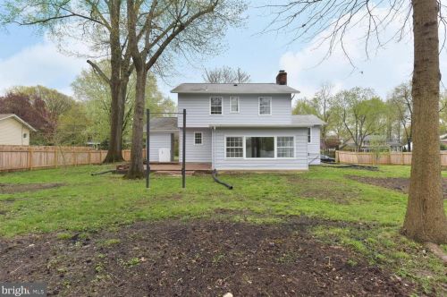 8804 Falkstone Ln, Alexandria VA 22309-4007 exterior