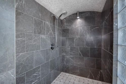 626 4th St, Stillwater MN 55082-4827 exterior